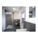 Q-stall, 05
