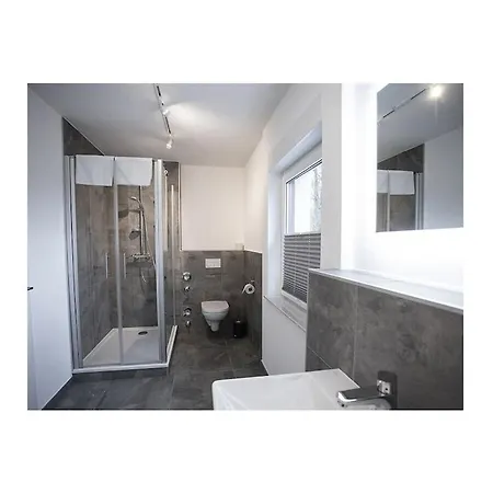 Q-stall, 05